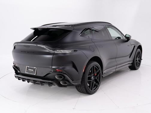 2026 Aston Martin DBX S
