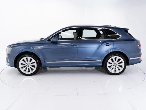 Blue Crystal 2026 Bentley Bentayga Azure