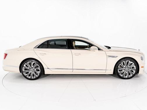 2025 Bentley Flying Spur Speed