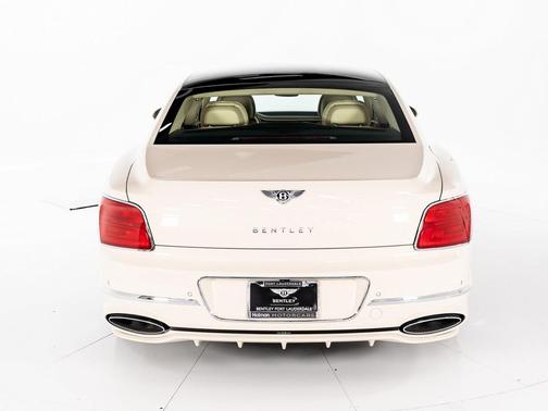 2025 Bentley Flying Spur Speed