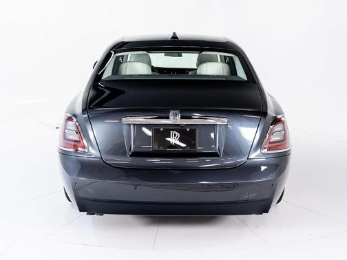 2022 Rolls-Royce Ghost