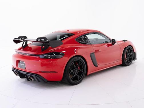 2023 Porsche 718 Cayman GT4 RS