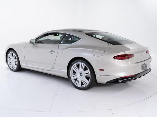 2026 Bentley Continental GT V8