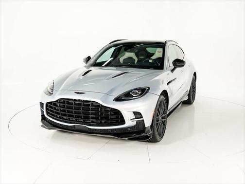 2024 Aston Martin DBX 707