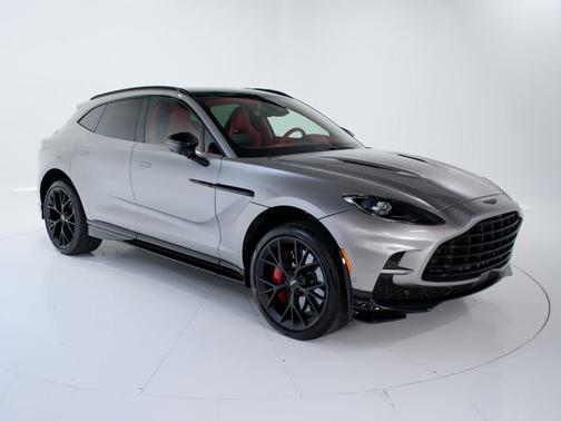 2025 Aston Martin DBX 707
