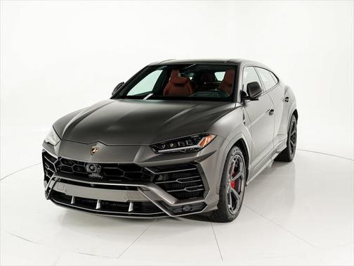 2022 Lamborghini Urus