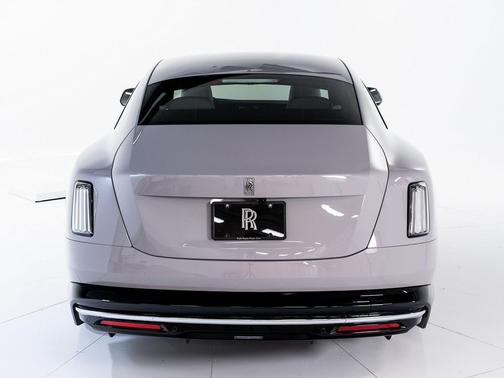 2024 Rolls-Royce Spectre 