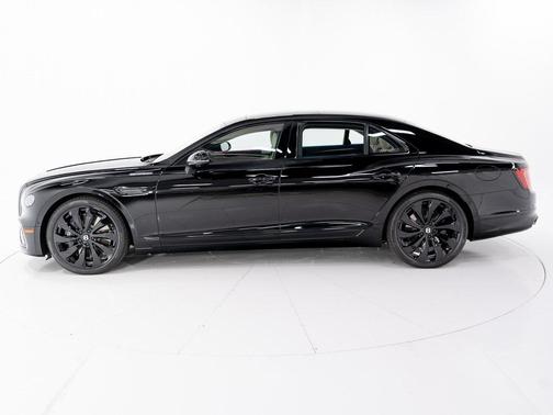 2026 Bentley Flying Spur 
