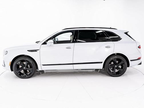 2023 Bentley Bentayga V8
