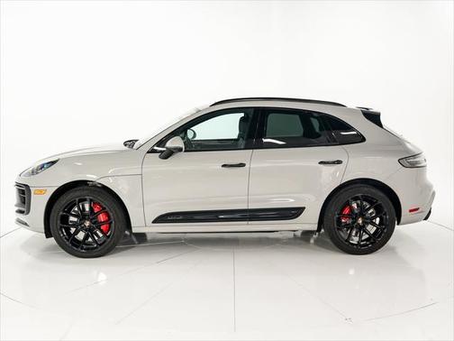 2025 Porsche Macan GTS
