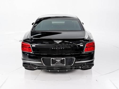 2025 Bentley Flying Spur Speed