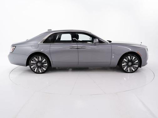 2026 Rolls-Royce Ghost 
