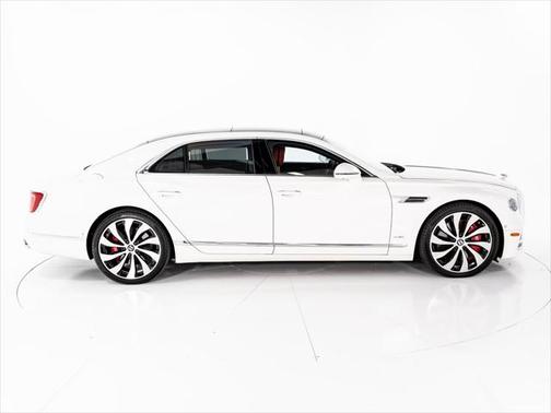2022 Bentley Flying Spur W12