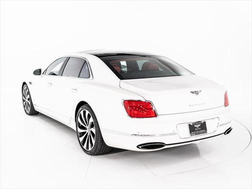 2022 Bentley Flying Spur W12