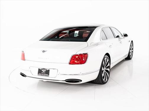 2022 Bentley Flying Spur W12