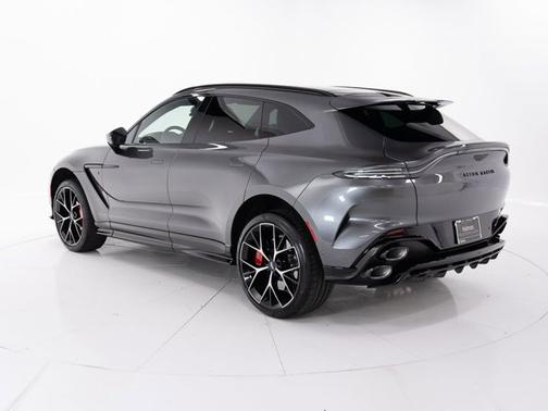 Magnetic Silver 2026 Aston Martin DBX S