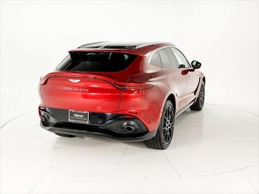 2021 Aston Martin DBX