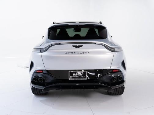 2025 Aston Martin DBX 707