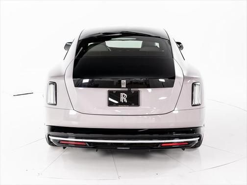 2024 Rolls-Royce Spectre