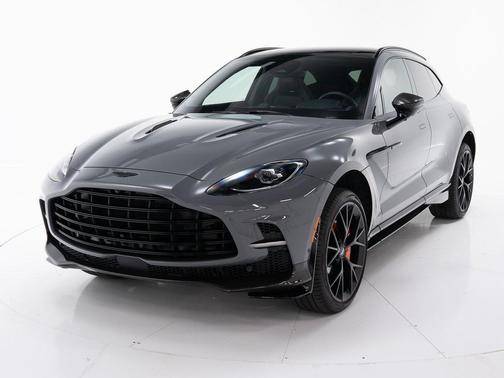 2025 Aston Martin DBX 707