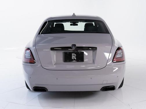 2024 Rolls-Royce Ghost Black Badge