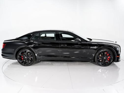 2025 Bentley Flying Spur Speed