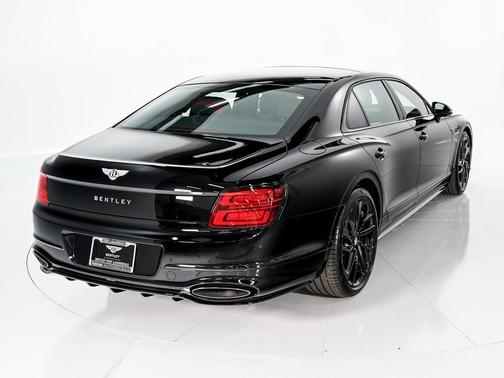 2025 Bentley Flying Spur Speed
