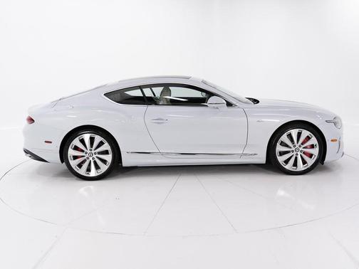 2026 Bentley Continental GT V8