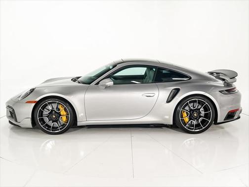 2024 Porsche 911 Turbo S
