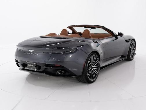 2026 Aston Martin DB12 Volante