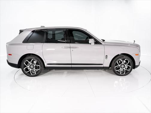 2024 Rolls-Royce Cullinan Black Badge