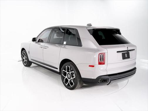 2024 Rolls-Royce Cullinan Black Badge