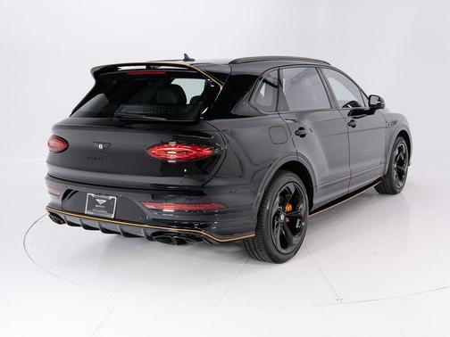 2025 Bentley Bentayga S Black Edition