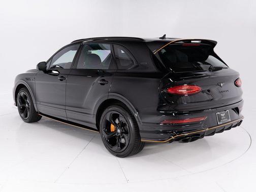 2025 Bentley Bentayga S Black Edition