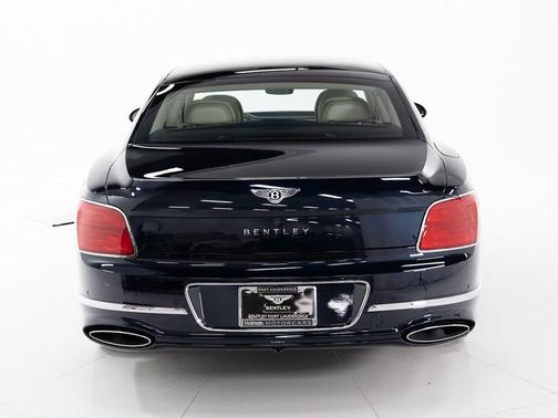 2026 Bentley Flying Spur V8