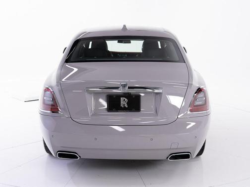 2024 Rolls-Royce Ghost 