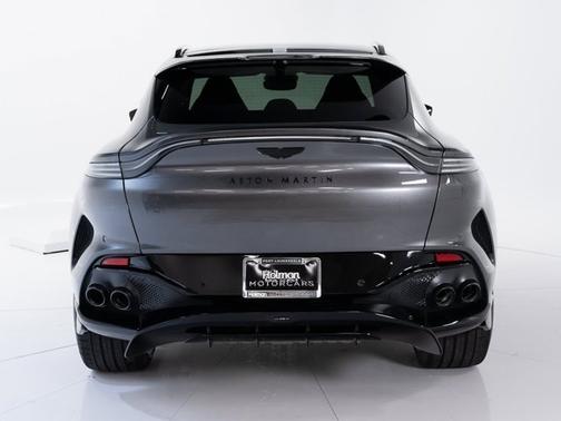 2025 Aston Martin DBX 707