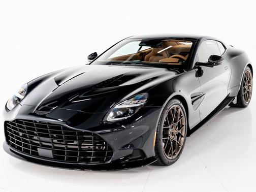 2025 Aston Martin Vanquish V12