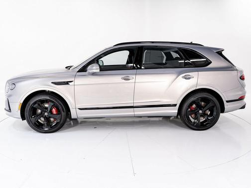 2025 Bentley Bentayga V8