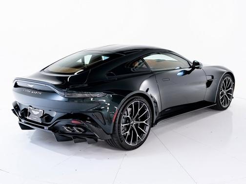 2026 Aston Martin Vantage 