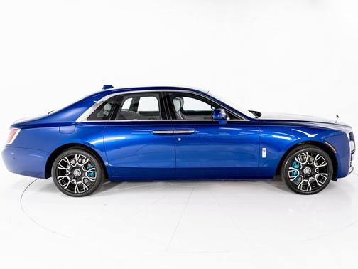 2023 Rolls-Royce Ghost