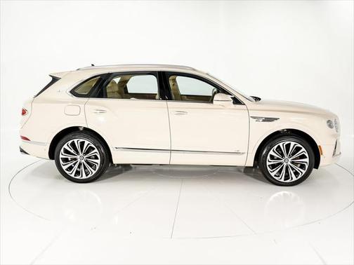 2022 Bentley Bentayga V8