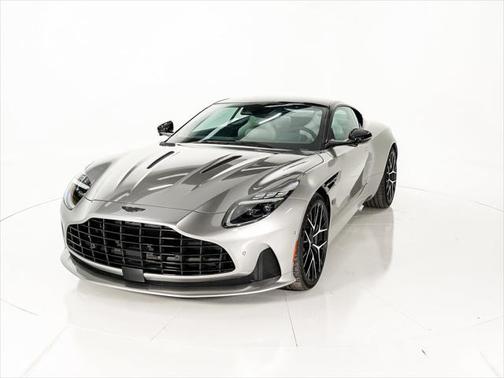2025 Aston Martin DB12