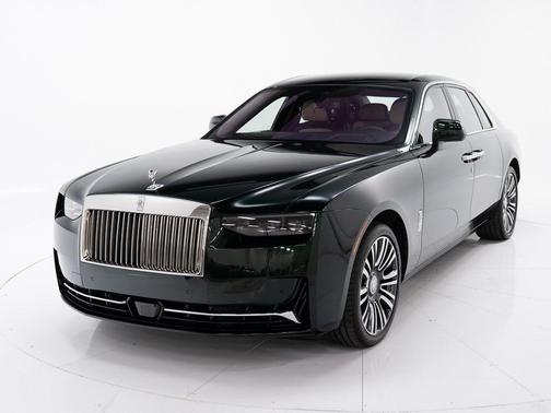 2025 Rolls-Royce Ghost 