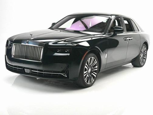 2025 Rolls-Royce Ghost 