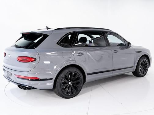 2024 Bentley Bentayga Azure