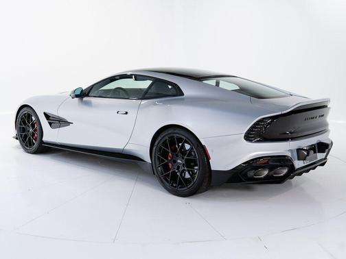 Lightning Silver 2025 Aston Martin Vanquish