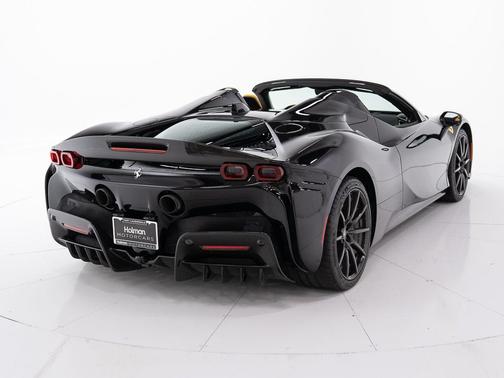 Nero Daytona 2022 Ferrari SF90 Spider