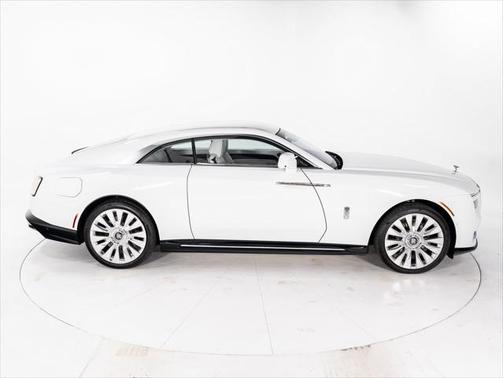 2025 Rolls-Royce Spectre