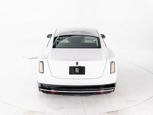 2025 Rolls-Royce Spectre 